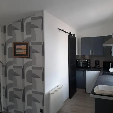 De La Crevette Saint-Hilaire-Petitville