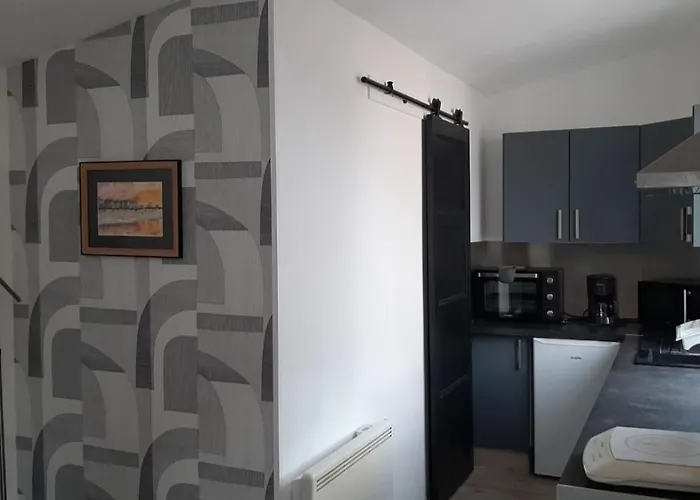 De La Crevette Saint-Hilaire-Petitville